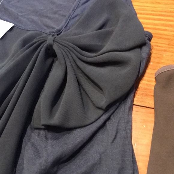 New! DELETTA S Blue Swept Away Pleated Bow Overlay Top - Picture 2 of 6